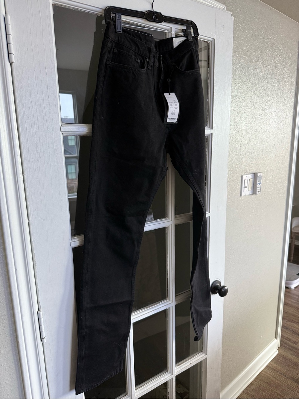 rag & bone Black Button-Fly Fit 4 Men’s jeans